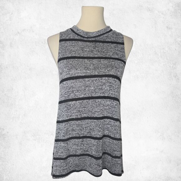 Gray Striped Knit Tank Medium Keyhole-Back Sleeveless Soft Heather Casual Layer - Picture 1 of 6